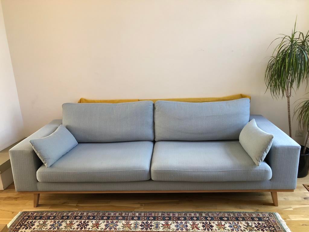 Lichtblauwe bank voor 3-4 personen, Huis en Inrichting, Banken | Bankstellen, Ophalen, Zo goed als nieuw, 75 tot 100 cm