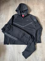Origineel Nike Tech Fleece Pak Zwart Maat M - Nieuw, Ophalen of Verzenden, Nieuw
