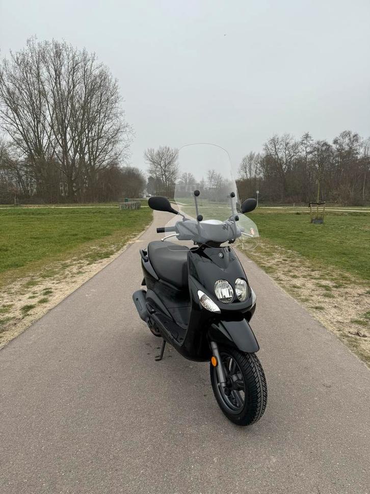 Yamaha Neos 2015, +/- 11000km, Fietsen en Brommers, Scooters | Yamaha, Gebruikt, Neo's, Maximaal 45 km/u, Benzine, Ophalen