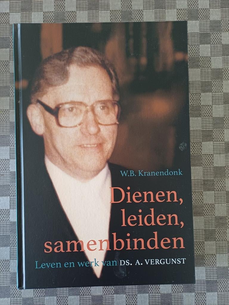 Dienen, leiden, samenbinden, W.B. Kranendonk, nieuw., Ophalen of Verzenden, Nieuw
