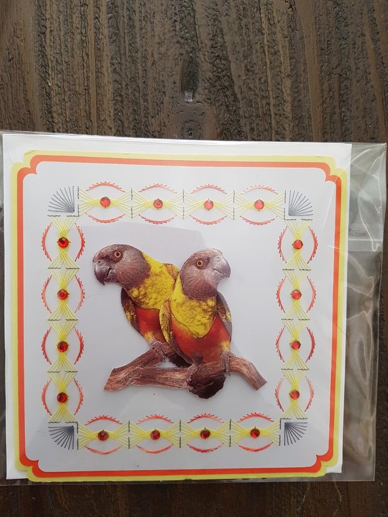 Kaartje geborduurd twee vogels geel/oranje, Ophalen of Verzenden, Nieuw, Kerst