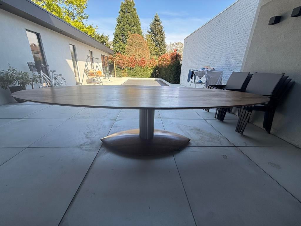 Handgemaakte noten houten design tafel 320 bij 130 cm, Ophalen, Zo goed als nieuw, Ovaal, Hout