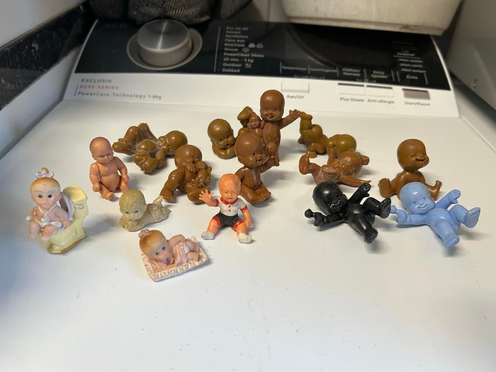 Vintage plastic baby babies 1980 El Greco Hasbro letterbak, Kinderen en Baby's, Speelgoed | Poppen, Ophalen of Verzenden, Gebruikt