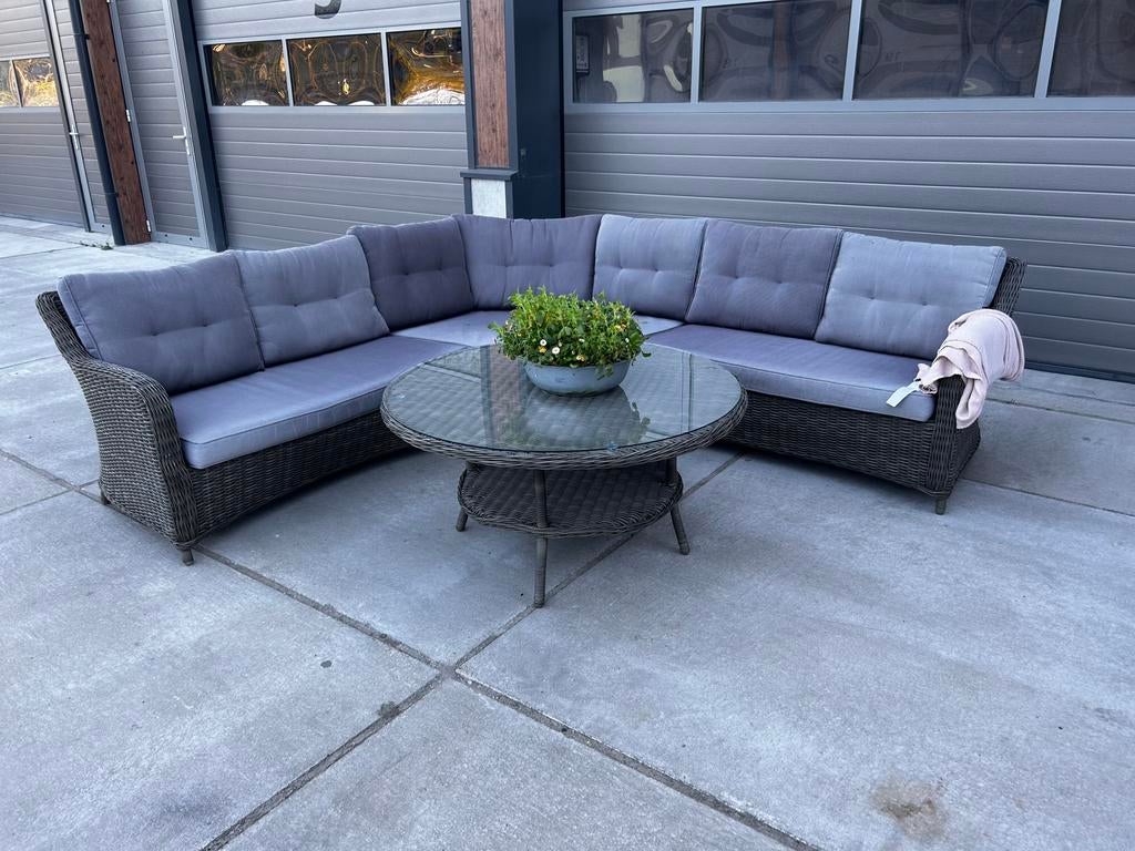 Wicker Loungeset met Glazen Tafel - Zo goed als nieuw, 5 zitplaatsen, ., Ophalen of Verzenden, Zo goed als nieuw