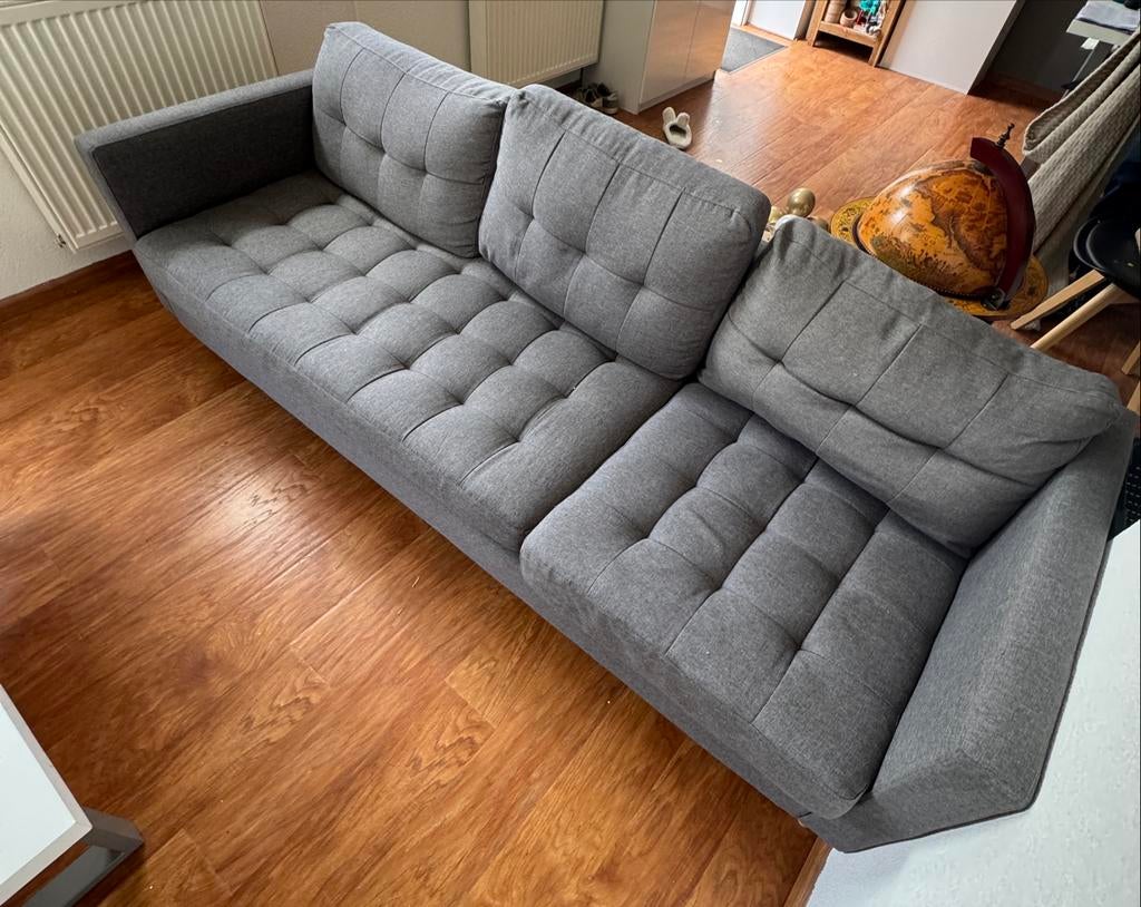 GRATIS Bank -Grijs, Huis en Inrichting, Ophalen, Gebruikt, Driepersoons, 75 tot 100 cm