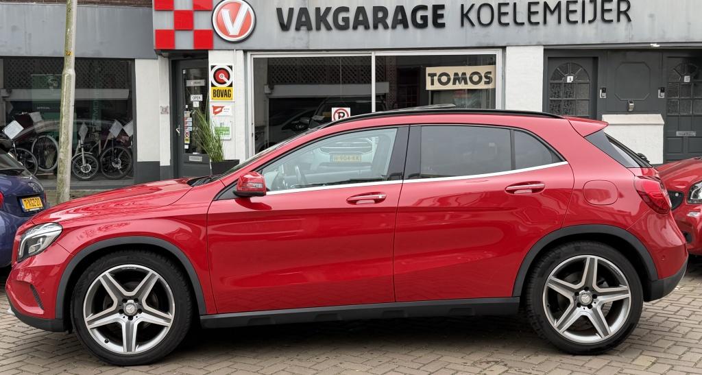 Mercedes-Benz GLA 200 Ambition (bj 2017, semi-automaat), Auto's, Automaat, Euro 6, 4 cilinders, Bedrijf