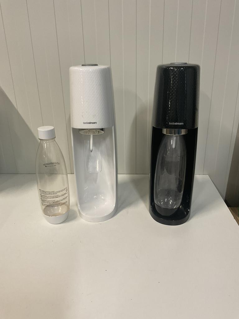 Sodastream wit of zwart 15 euro per stuk, Witgoed en Apparatuur, Ophalen, Zo goed als nieuw
