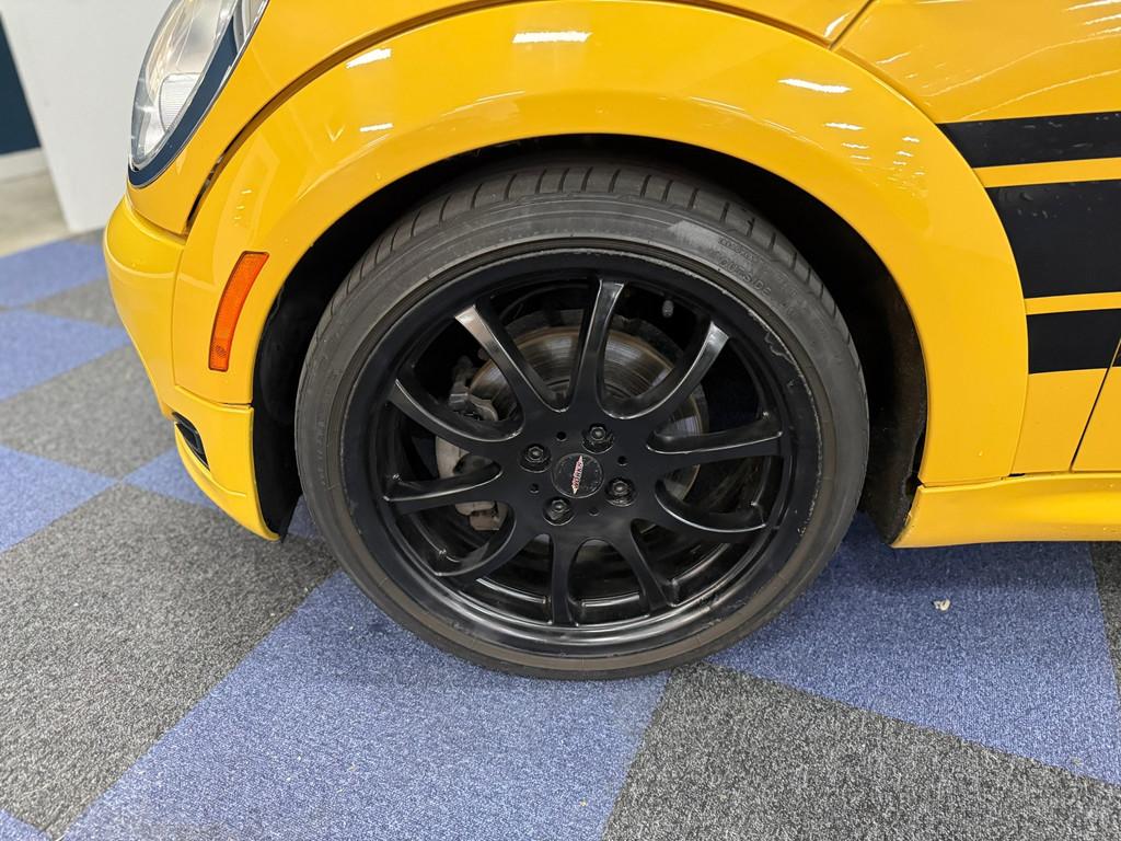 Mini Mini 1.6 Cooper Pepper / MOOIE UITVOERING / NIEUWE APK, Auto's, Mini, Voorwielaandrijving, Gebruikt, 750 kg, 4 stoelen