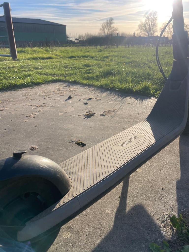 Ninebot elektrische step, Fietsen en Brommers, Steps, Gebruikt, Elektrische step (E-scooter), Ophalen of Verzenden