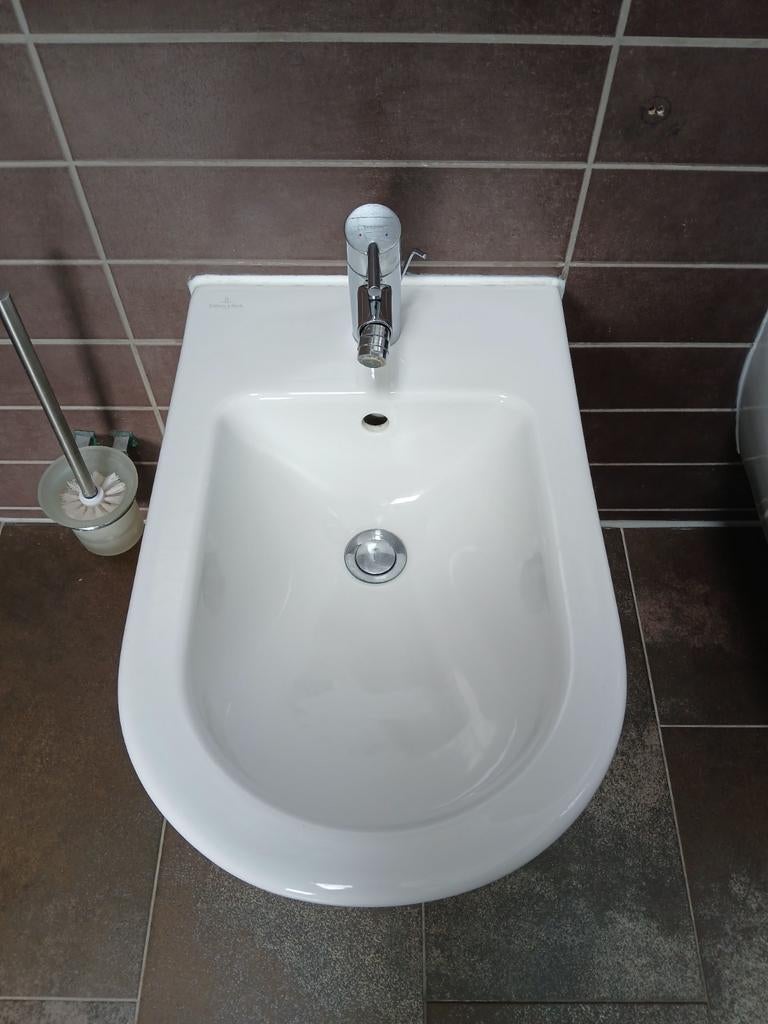 Villeroy & Boch bidet - Zo goed als nieuw, Doe-het-zelf en Verbouw, Sanitair, Ophalen, Zo goed als nieuw, Overige typen