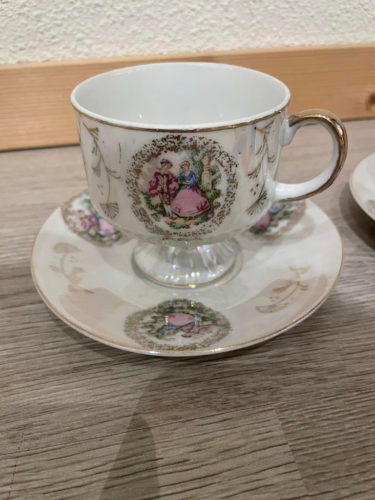 Kop en schotel vintage Versailles porceliane servies 6 stuks, Ophalen of Verzenden, Zo goed als nieuw, Porselein, Kop en/of schotel