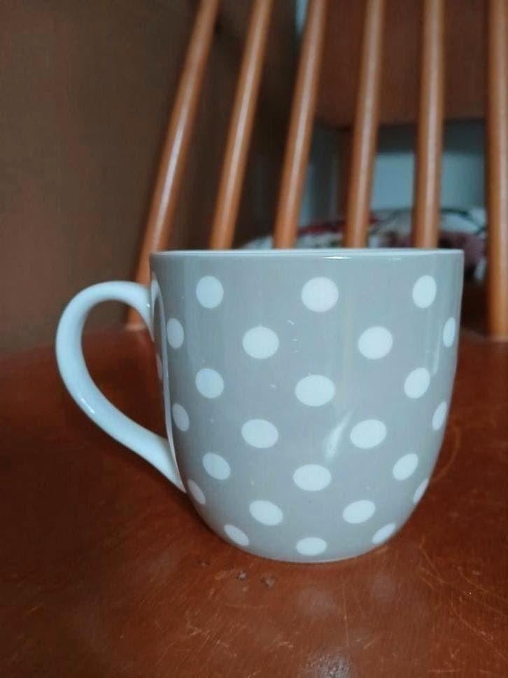 Natuurlijk Yvon beker mok, Gebruikt, Keramiek, Overige typen, Ophalen of Verzenden