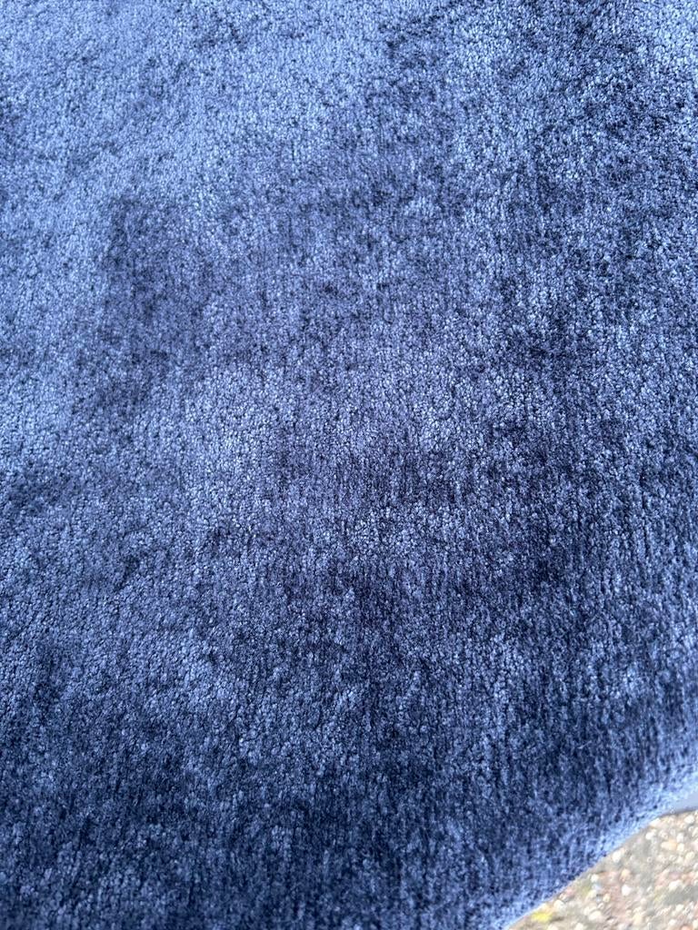 Meubelstof soort velours d.blauw, Overige materialen, Blauw, 120 cm of meer, Ophalen of Verzenden