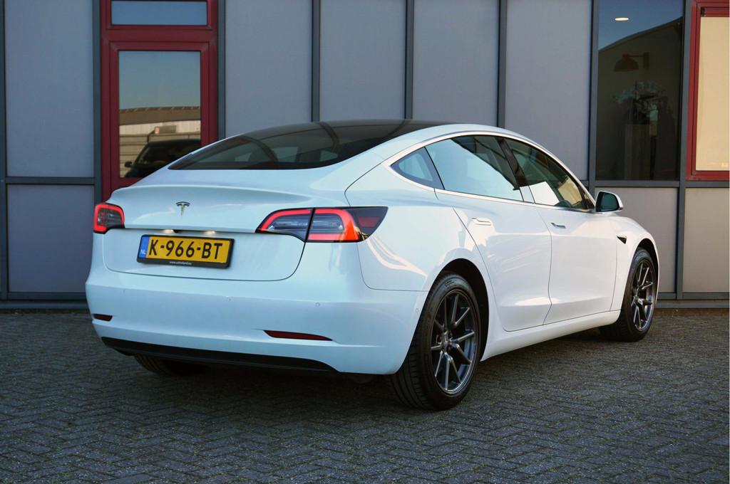 Tesla Model 3 Standard RWD Plus 60kWhSOH 92% LFP Matrix, Automaat, Achterwielaandrijving, Gebruikt, Met garantie (alle)
