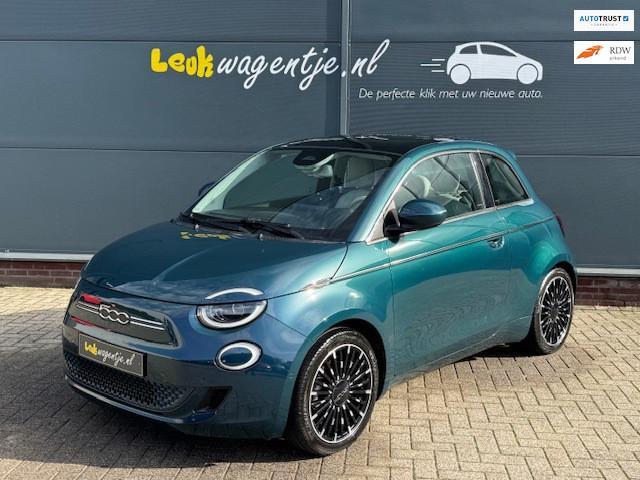 Fiat 500 e La Prima 42 kWh *pano *carplay *keyless *camera, Auto's, Fiat, Bedrijf, Te koop, 500E, ABS, Achteruitrijcamera, Airbags