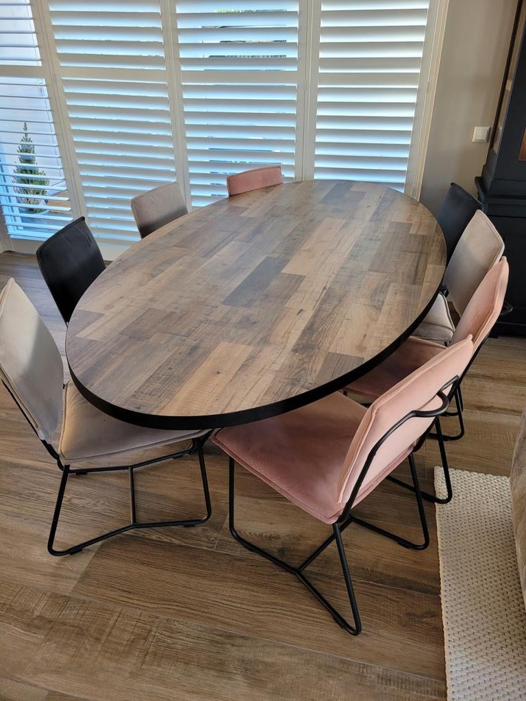 Set van 8 moderne eetkamerstoelen in diverse kleuren, Ophalen, Overige kleuren, Zo goed als nieuw, Stof