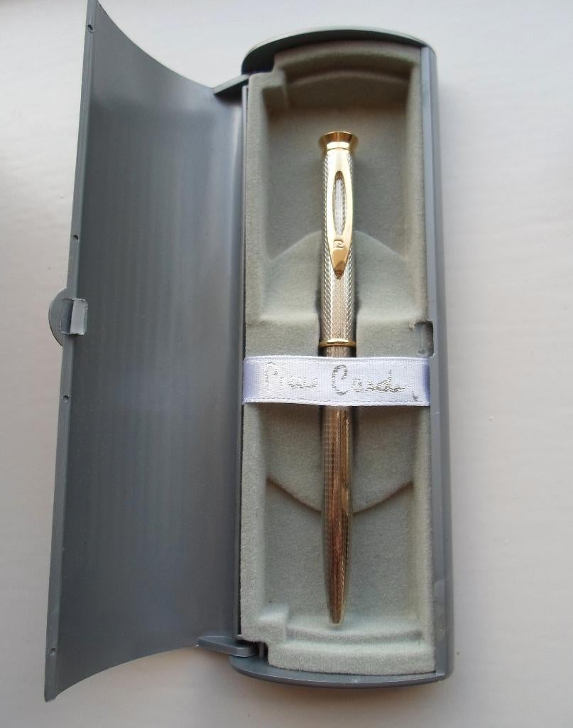 Luxe Pen Pierre Cardin in foedraal, Verzamelen, Pennenverzamelingen, Ophalen of Verzenden, Nieuw, Overige typen, Overige merken