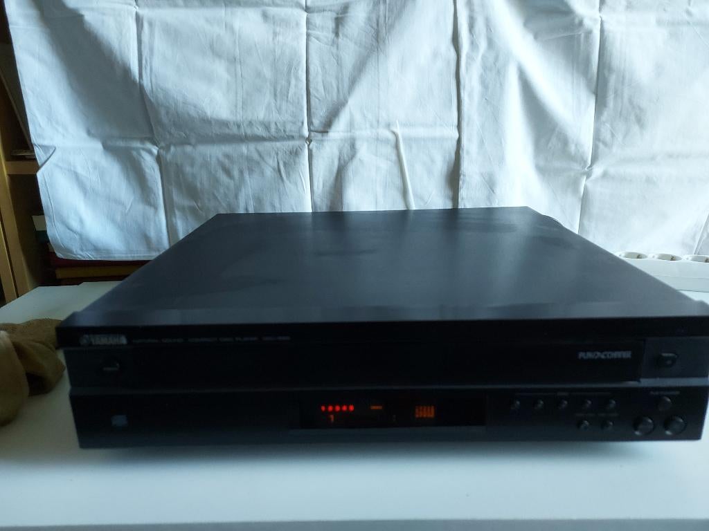 Yamaha CDC 585 compact disc player, Ophalen, Overige merken