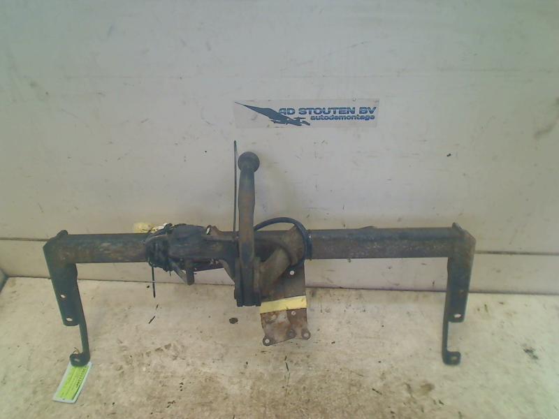 Trekhaak Toyota Avensis Wagon (T25/B1E) (2003-04/2008-11), Auto-onderdelen, Gebruikt, Kundenbetreuung@toyota.de, Toyota-Allee 2, Köln 50858, , Duitsland