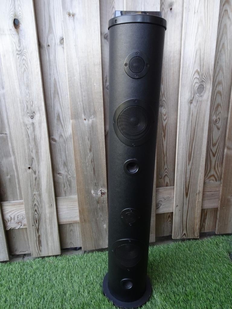 BLUETOOTH SOUNDTOWER, Ophalen, Zo goed als nieuw