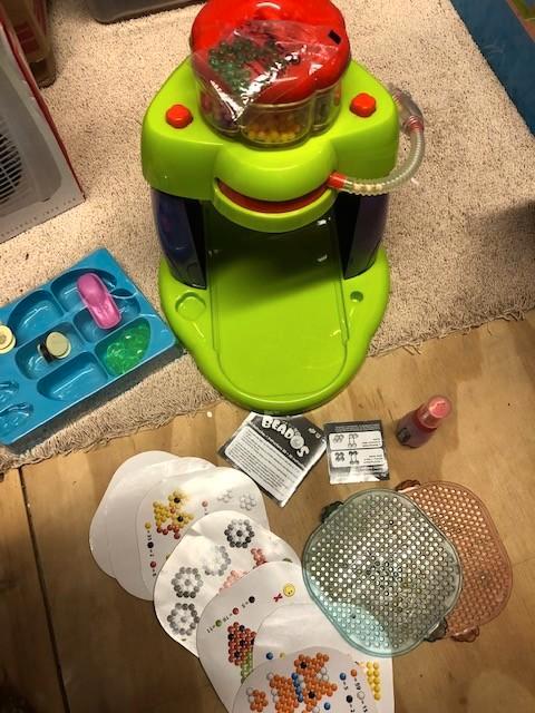 Beados Super kralen studio, Kinderen en Baby's, Speelgoed | Educatief en Creatief, Gebruikt, Knutselen, Ophalen of Verzenden