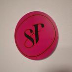 Suzan en Freek - Rond metalen wandbord, 15 cm, Meerkleurig, Nieuw, Ophalen of Verzenden