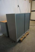 Ahrend archiefkast roldeurkast opbergkast garagekast, Gebruikt, 100 tot 150 cm, 100 tot 150 cm, Niet ingevuld