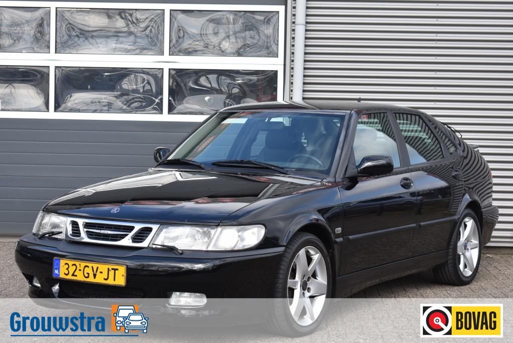 Saab 9-3 2.0 TURBO AERO / LEDER / STOELVERWARMING / BARNFIND, Auto's, Saab, Gebruikt, 4 cilinders, Zwart, Handgeschakeld