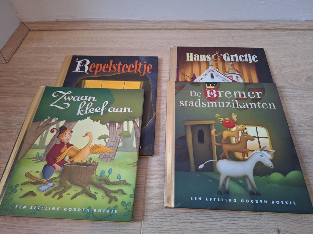 Gouden boekjes Efteling en Het meisje met de gouden jurk, Ophalen of Verzenden, Zo goed als nieuw