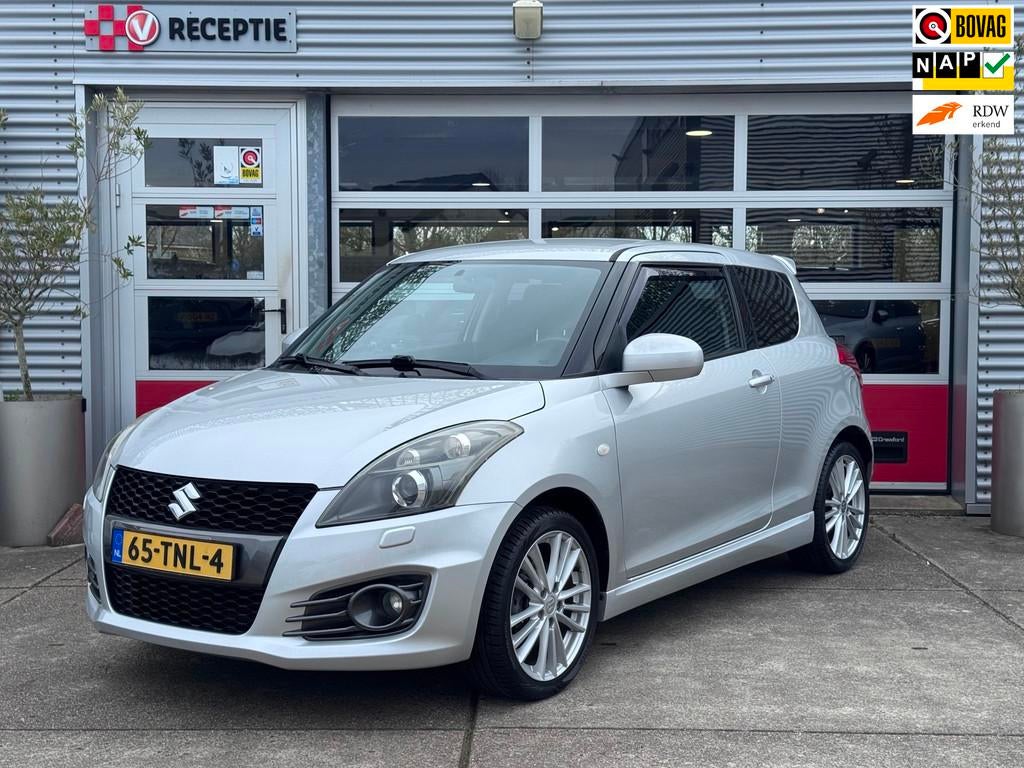 Suzuki Swift 1.6 Sport Keyless / Xenon / Clima / Cruise / Or, Voorwielaandrijving, Euro 5, 136 pk, Gebruikt