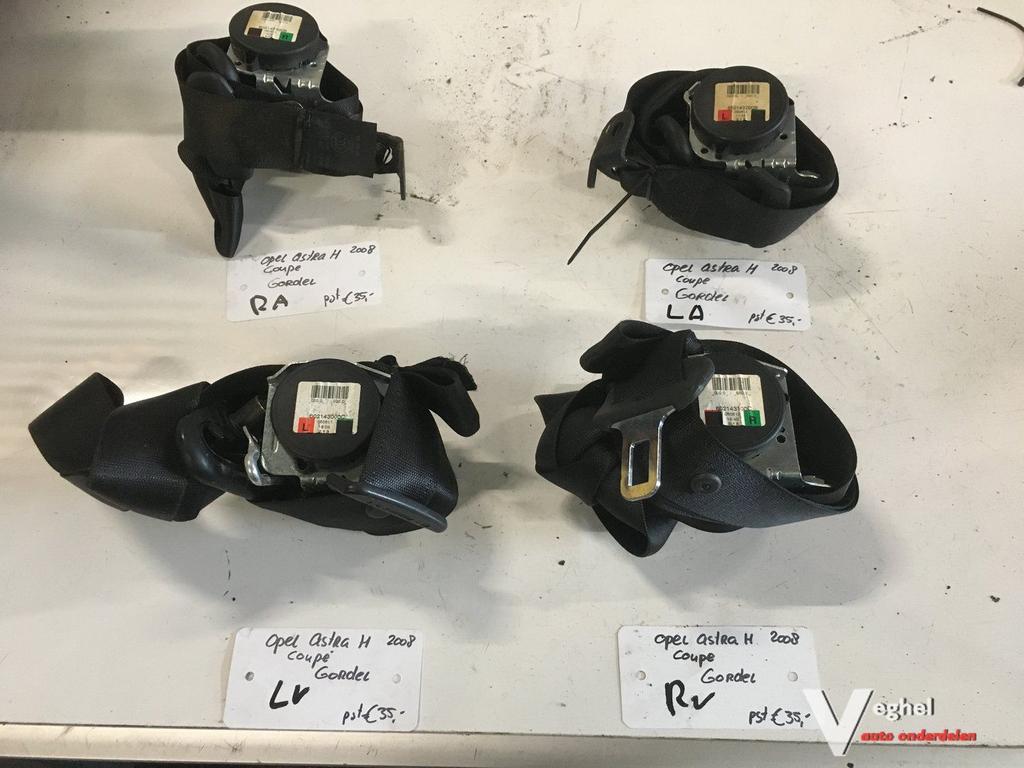 Opel Astra H coupe 2008 1.4 16v  Gordel Linksvoor of Rechtsv