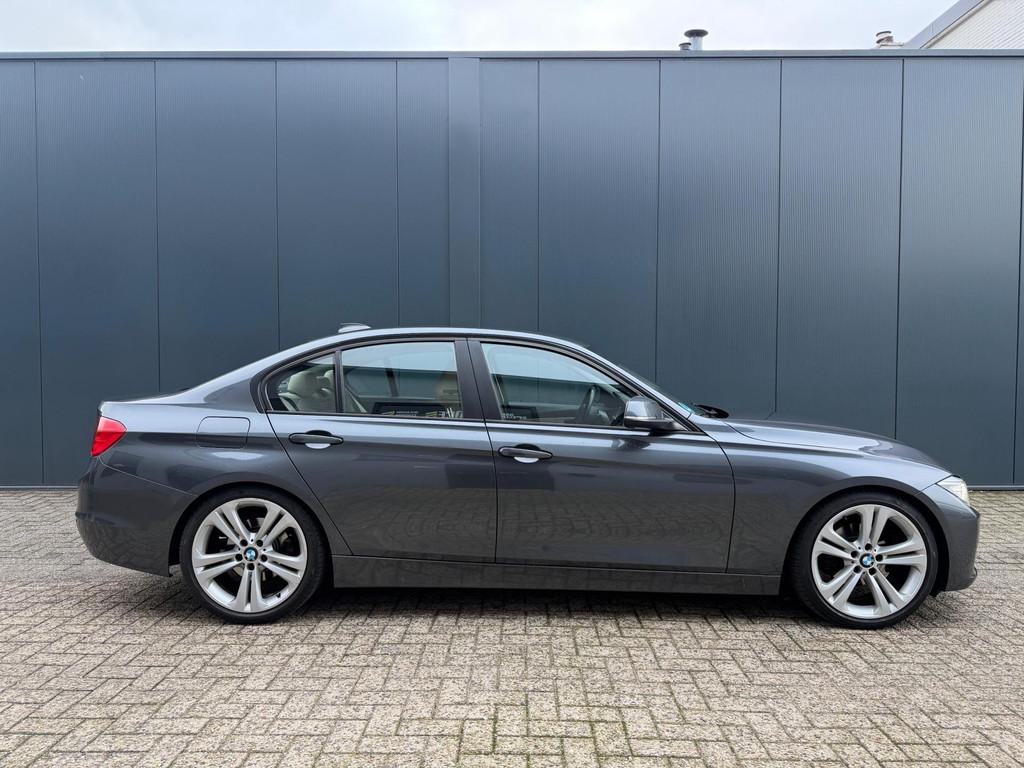 BMW 3-serie 320i AUT|Navi Prof|StoelVW|Leder|Topstaat!, Automaat, Achterwielaandrijving, Gebruikt, 4 cilinders