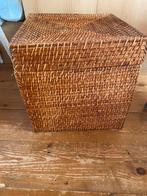 Leuke mand/box, Huis en Inrichting, Woonaccessoires | Schalen en Manden, Ophalen, Gebruikt, Mand, Vierkant