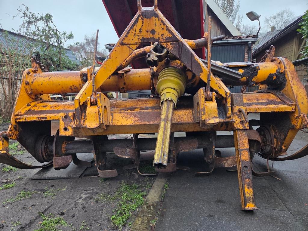 Huard 3 versnellingen grondfrees frees 1.70 mtr., Ophalen, Grondbewerking