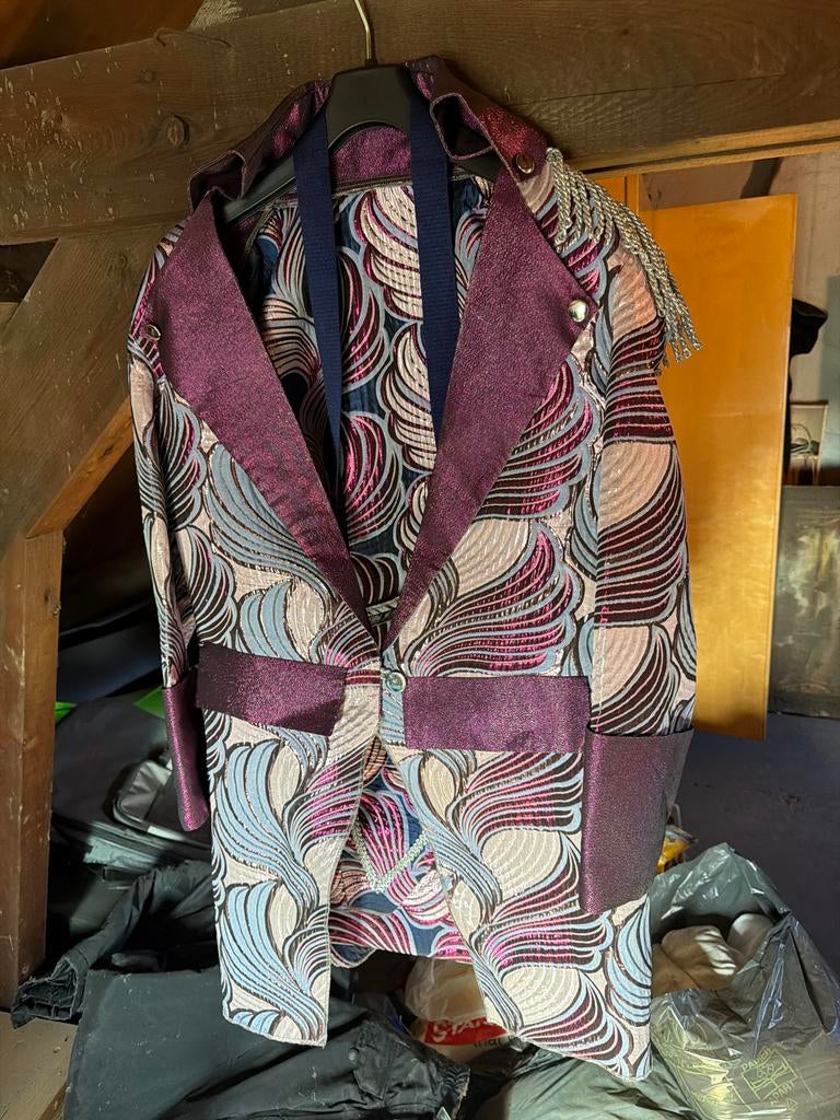 Carnavalsjas maat 44/46, Carnaval, Ophalen of Verzenden, Kleding, Gedragen