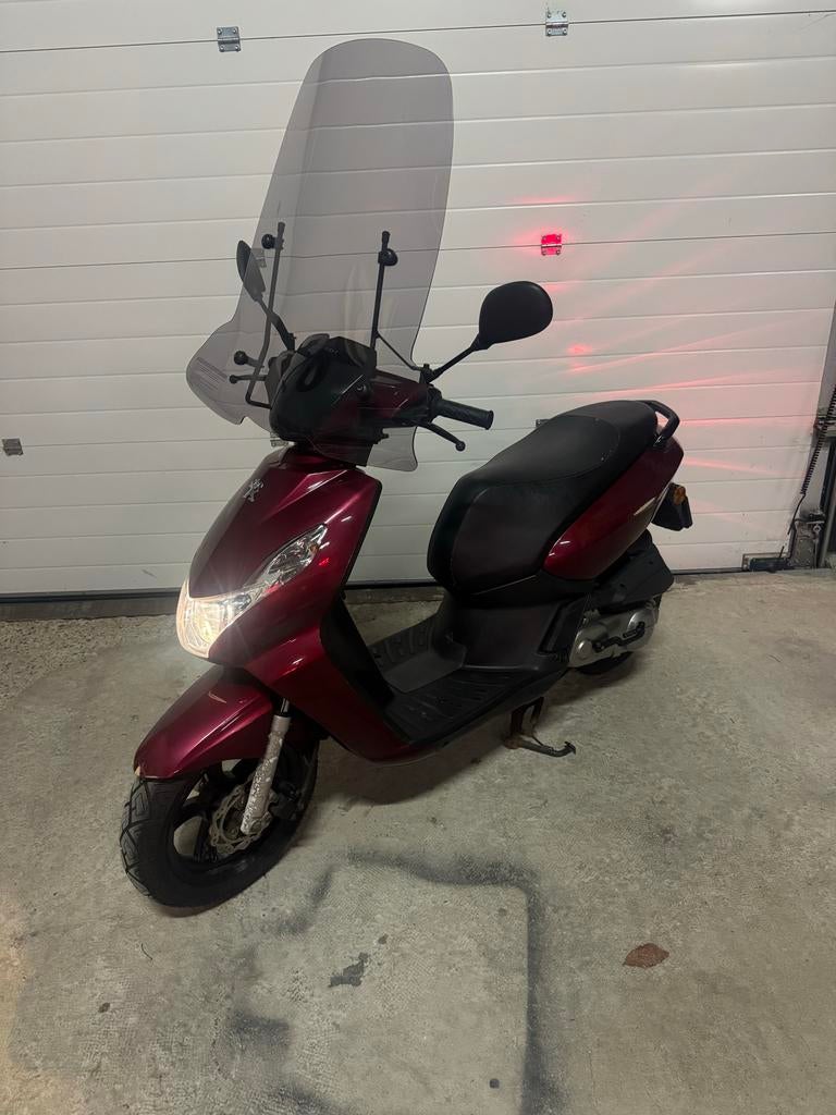 Peugeot Kisbee Scooter - Goed Onderhouden, Gebruikt, Overige modellen, Maximaal 45 km/u, Ophalen of Verzenden