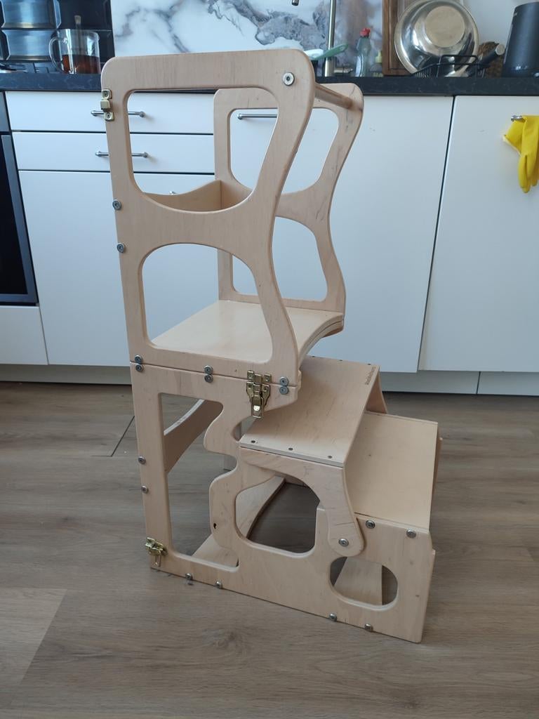 Toddler tower / helping tower folds into table for two, Ophalen, Stoel(en)