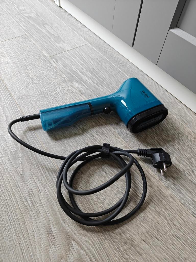 Tefal Pure Pop Kledingstomer - Compact en Krachtig, Witgoed en Apparatuur, Stoomapparaten, Ophalen of Verzenden, Zo goed als nieuw