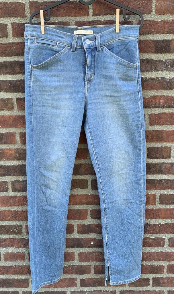 Levi's 314 / Spijkerbroek / Maat  S- 36 / Nieuw, Blauw, Nieuw, Ophalen of Verzenden, W28 - W29 (confectie 36)