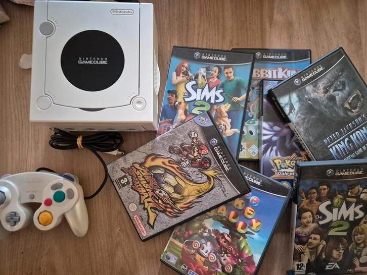Nintendo Gamecube Pearl + Games, Spelcomputers en Games, Games | Nintendo GameCube, Gebruikt, Overige genres, 3 spelers of meer