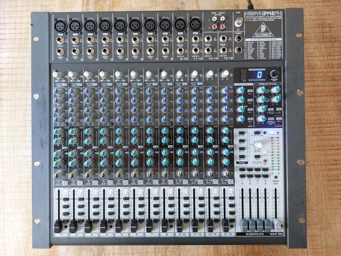 Behringer XENYX 2442FX mixer zeer nette staat + flightcase, Muziek en Instrumenten, Mengpanelen, Gebruikt, 10 tot 20 kanalen, Ophalen