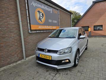 Volkswagen Polo 1.2 TSI Comfortline R-line (bj 2016) beschikbaar voor biedingen