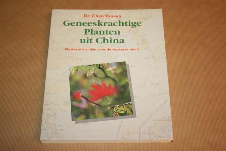 Geneeskrachtige planten uit China, Boeken, Gezondheid, Dieet en Voeding, Zo goed als nieuw, Kruiden en Alternatief, Ophalen of Verzenden