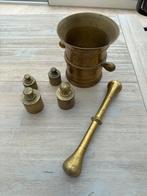 Antieke koperen apothekersvijzel met stamper en gewichten, Ophalen of Verzenden, Koper