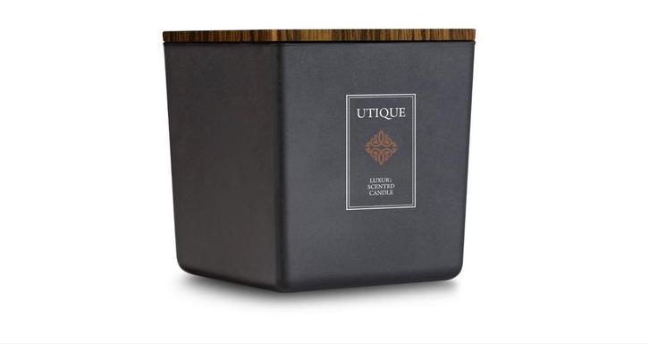 UTIQUE Luxury Geurkaars MIDNIGHT DRAMA 435g, Huis en Inrichting, Woonaccessoires | Kandelaars en Kaarsen, Nieuw, Kaars, Minder dan 25 cm