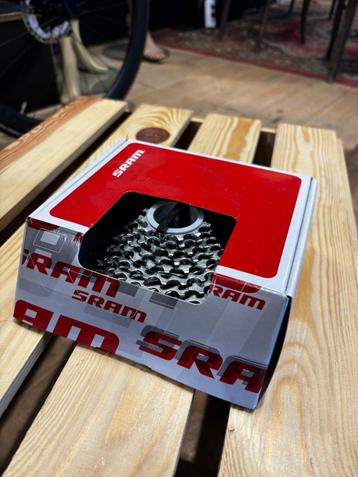 CASSETTE SRAM 11V PG1130 11-36 (10 stuks) beschikbaar voor biedingen