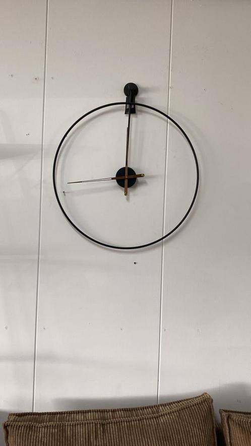 Wandklok sundial large 70cm, Huis en Inrichting, Woonaccessoires | Klokken, Nieuw, Wandklok, Analoog, Ophalen