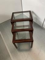 Italiaans Design Nest Tafels Notenhout Draadglas, Ophalen, Minder dan 45 cm, Gebruikt, 55 tot 75 cm