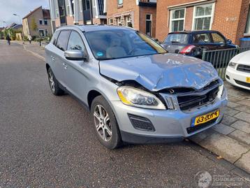 Volvo XC60 2.0 T5 summum automaat (bj 2013) beschikbaar voor biedingen