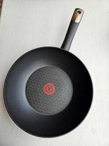 Tefal Anti-aanbak Wok  beschikbaar voor biedingen